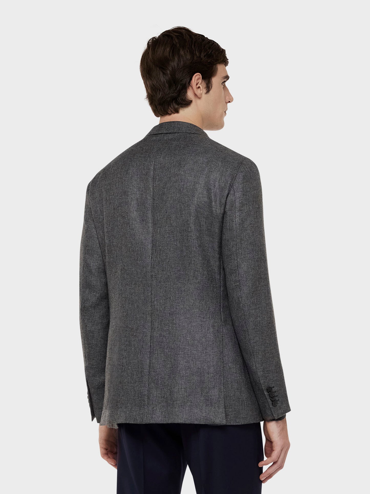 Caruso Menswear Abbigliamento Uomo Giacca aida in cashmere grigio fumo indossato back