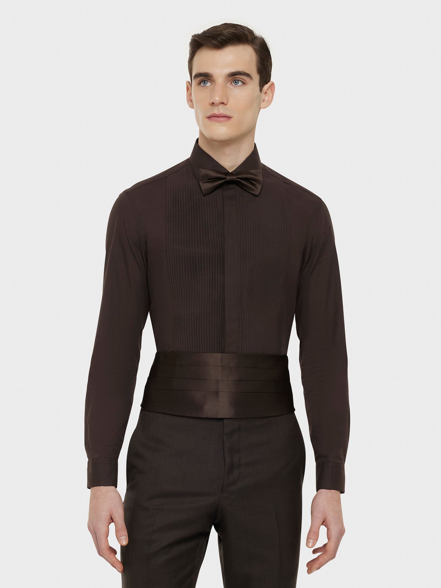 Caruso Menswear Abbigliamento Uomo Fascia smoking in seta marrone indossato