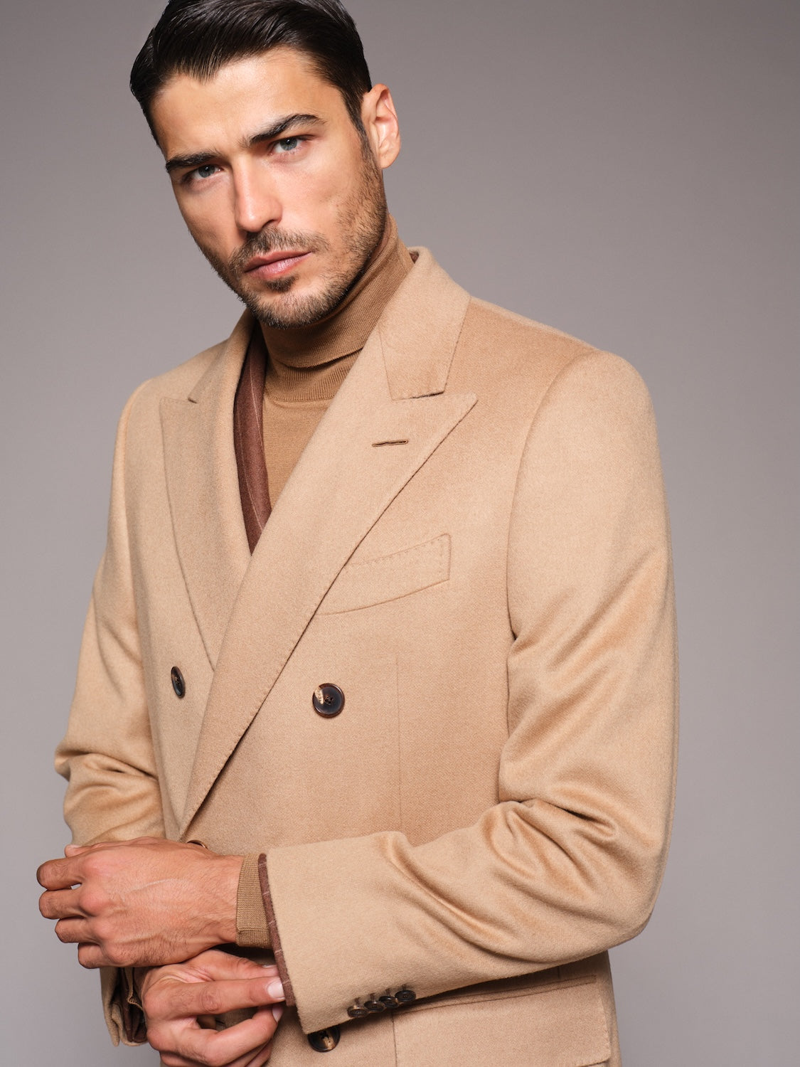 Norma double-breasted coat in beige camel