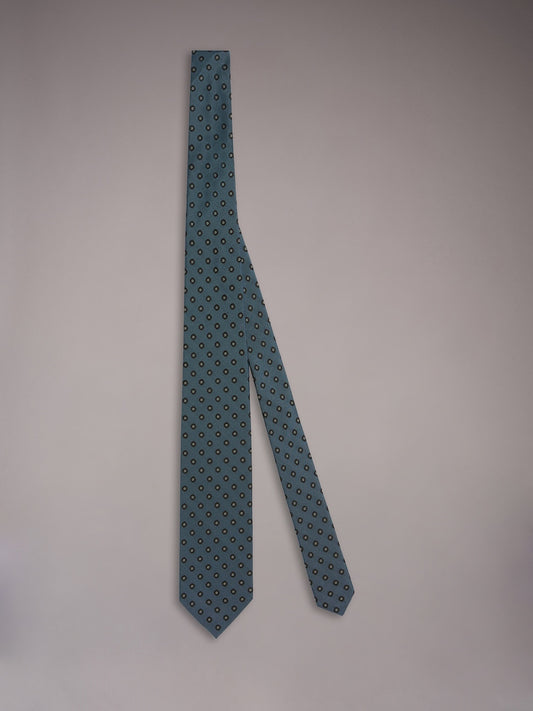 Cravatta sette pieghe in seta floreale blu