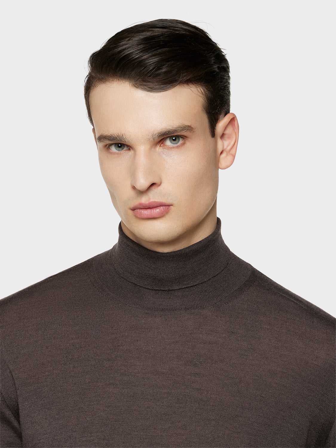 Caruso Menswear Abbigliamento Uomo Maglieria Dolcevita in lana, seta e cashmere marrone look 5