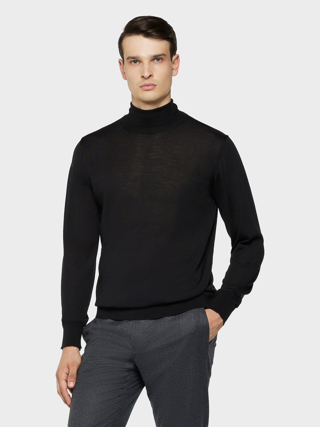 Caruso Menswear Abbigliamento Uomo Maglieria Dolcevita in lana, seta e cashmere nero look 1