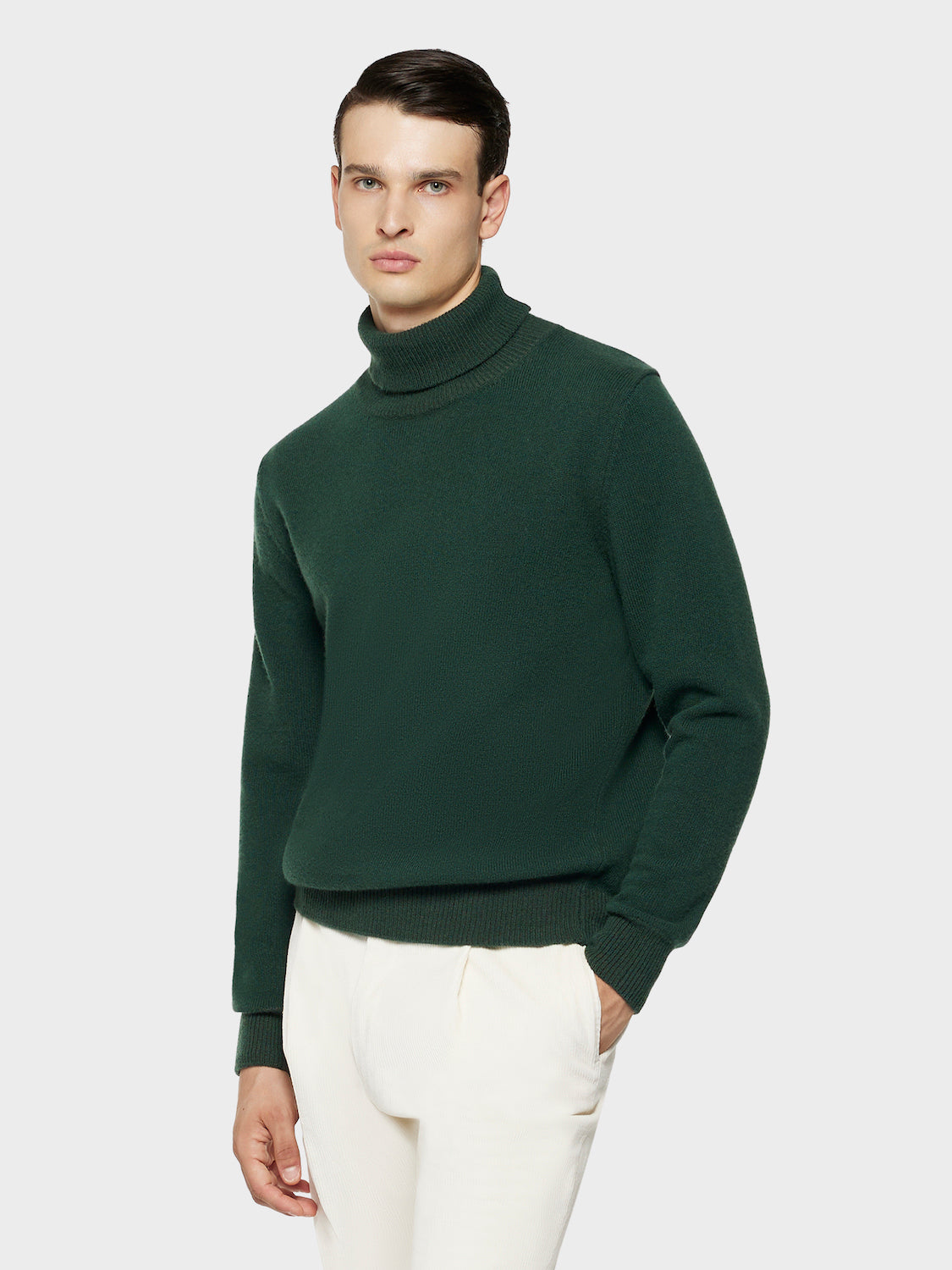 Caruso Menswear Abbigliamento Uomo Maglieria Dolcevita in lana babywool verde look 1