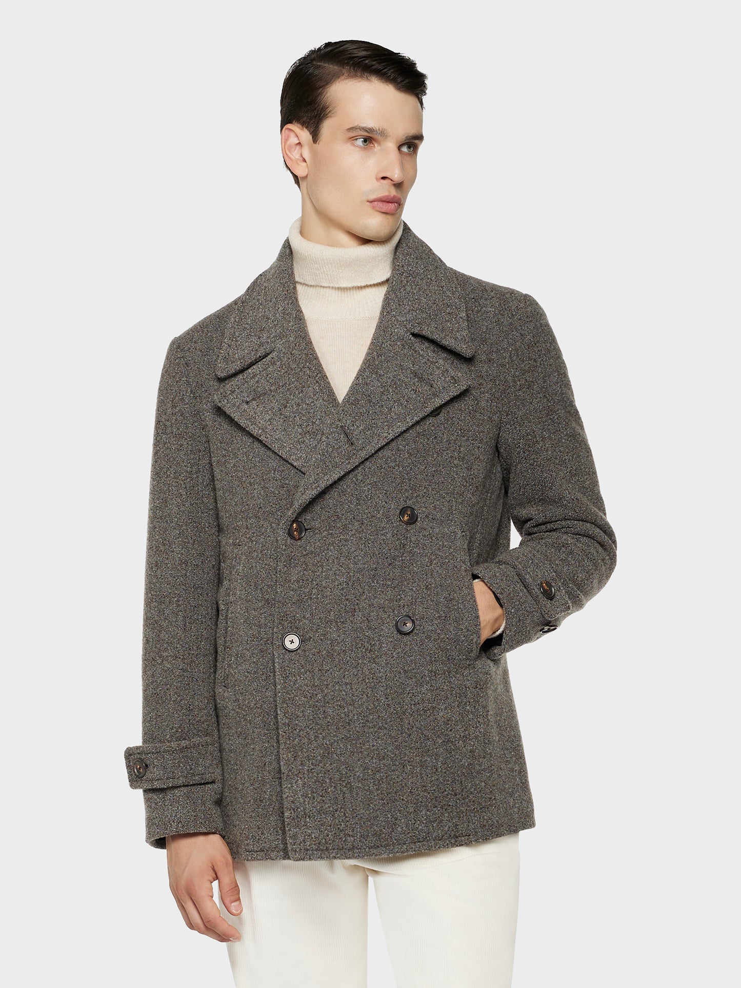 Caruso Menswear Abbigliamento Uomo Outerwear Peacot in lana boucle grigio look 3